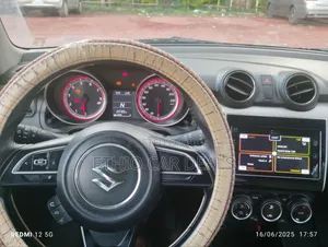 Suzuki Swift 2022 Matt Black