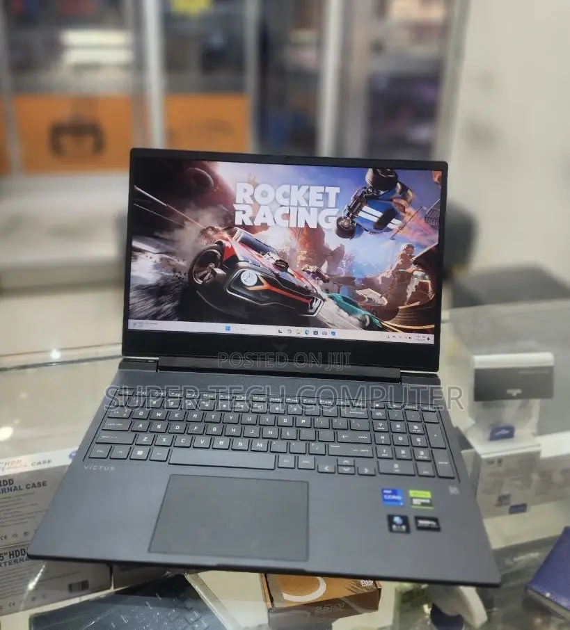 New Laptop HP Victus 16 16GB Intel Core I7 SSD 1T