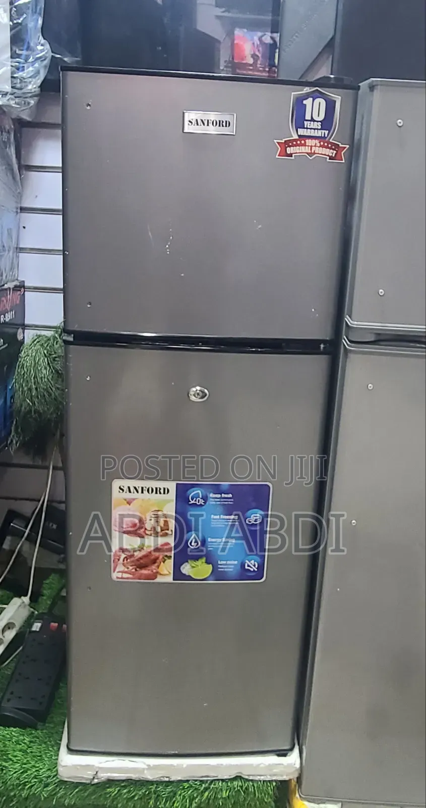 Sanford Refrigerators Model 250