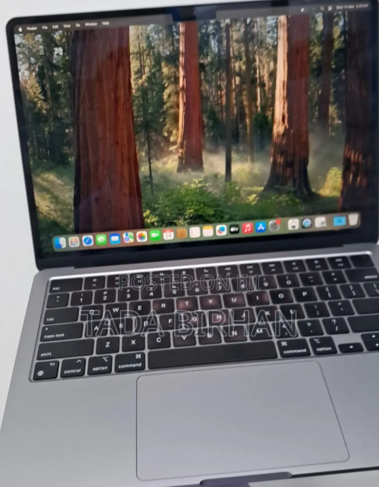 New Laptop Apple MacBook Air 2022 M2 8GB Apple M2 SSD 256GB