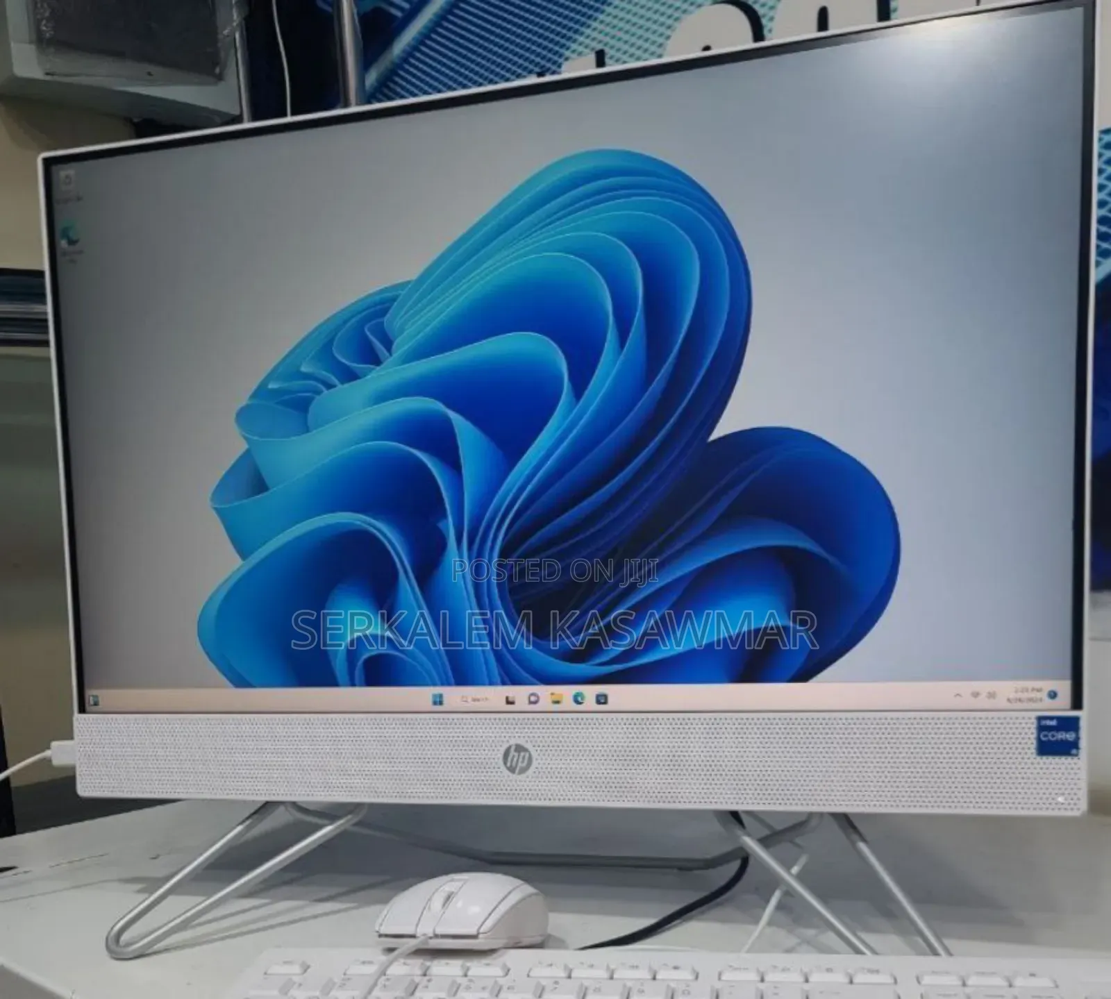 New HP 200 G4 22 All-in-One 8GB Intel Core I5 SSD 512GB