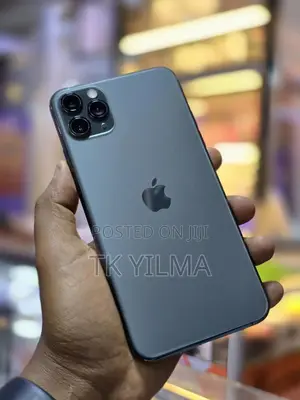 Photo - Apple iPhone 11 Pro Max 256 GB Gray
