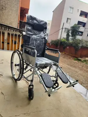 Wheelchair藥房wheelchair前面wheelchair 吧由wheelchair之wheelchair