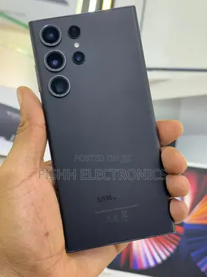 Photo - Samsung Galaxy S23 Ultra 256 GB Black