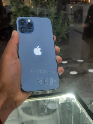 Photo - Apple iPhone 12 Pro 256 GB Blue