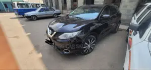 Photo - Nissan Qashqai 2015 Black