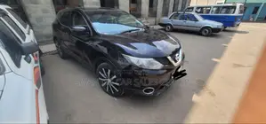 Nissan Qashqai 2015 Black