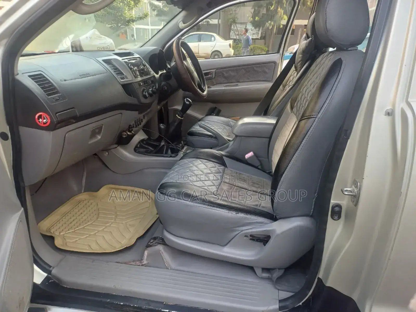 Toyota Hilux 2007 Gray