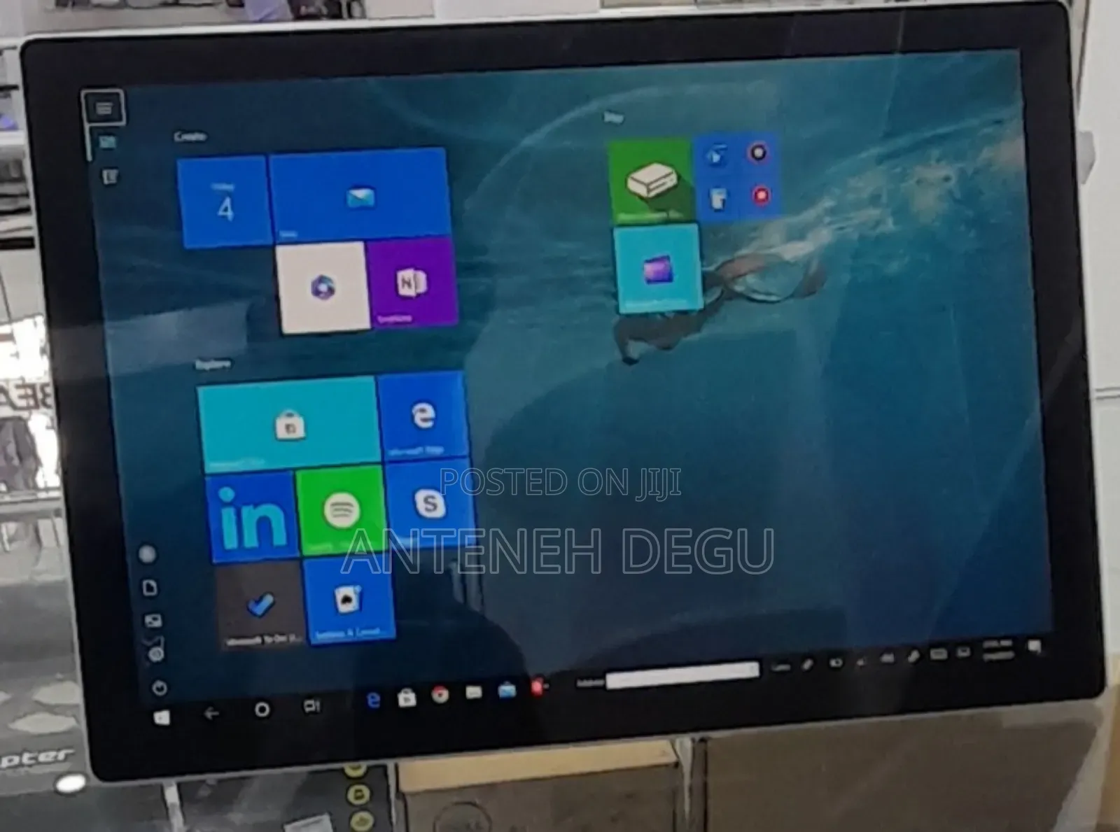 New Laptop Microsoft Surface Pro 8GB Intel Core I5 SSD 256GB