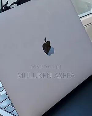 New Laptop Apple MacBook Air 2022 M2 8GB Apple M1 SSD 256GB