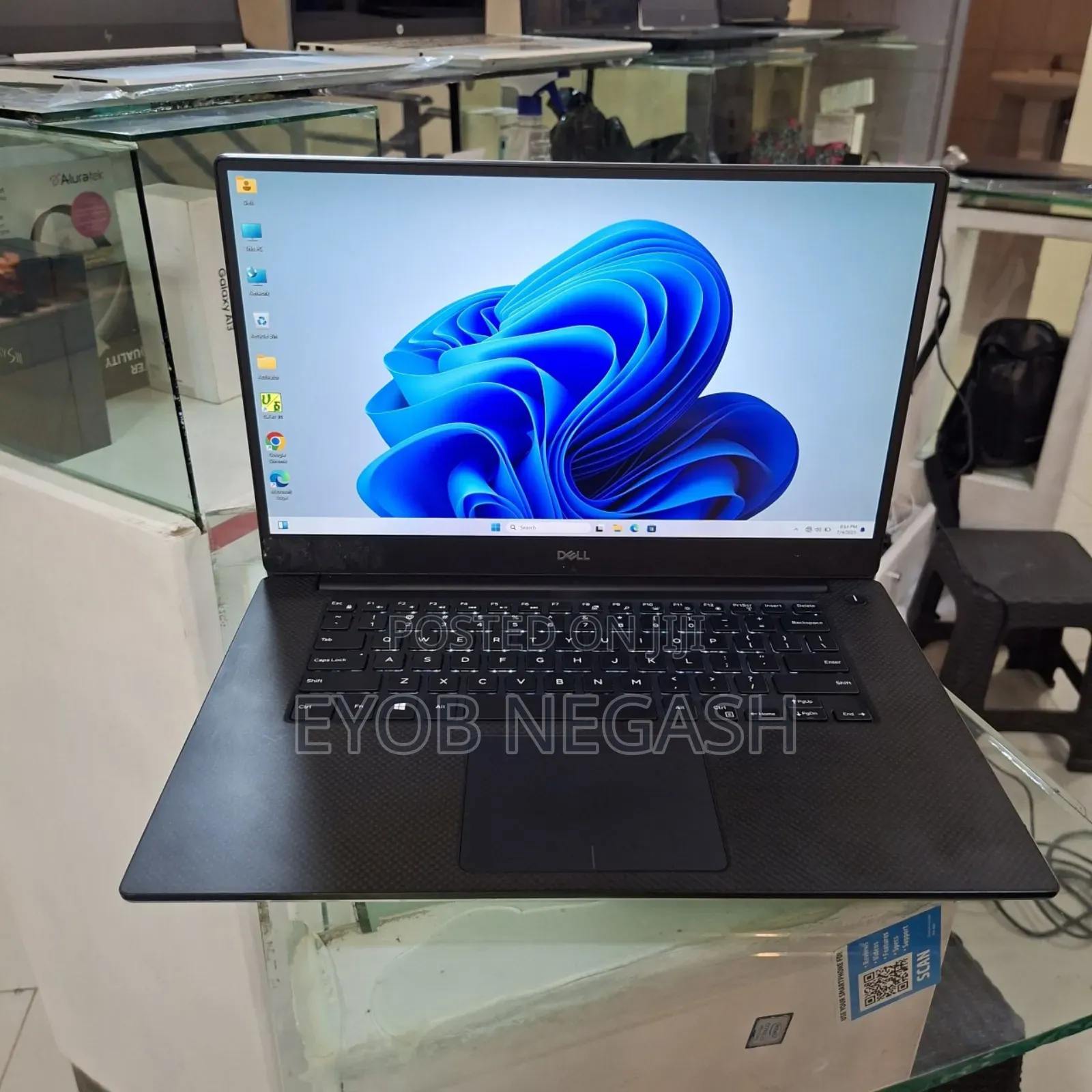 New Laptop Dell Precision 5540 16GB Intel Core I7 SSD 512GB