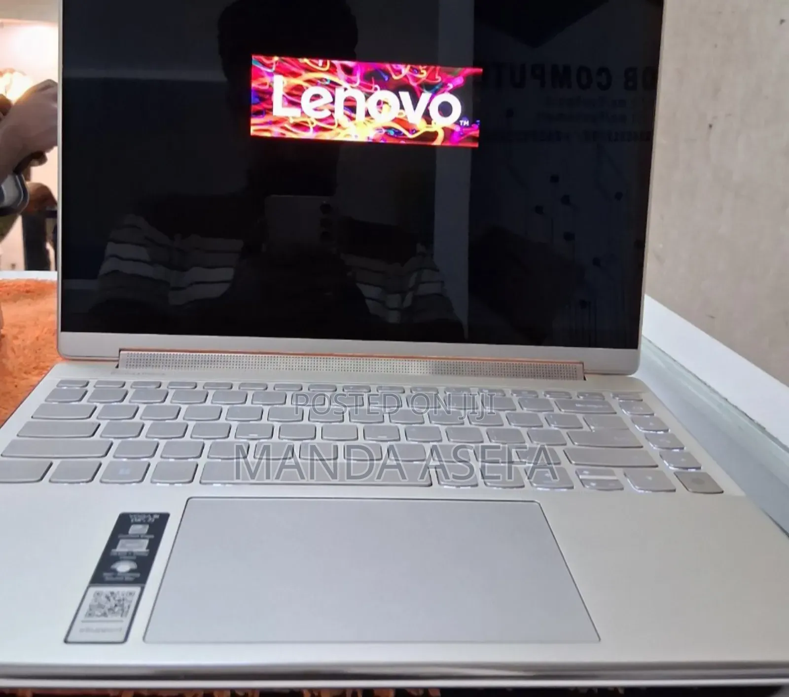 New Laptop Lenovo Yoga 9i 16GB Intel Core I7 SSD 512GB