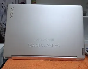 New Laptop Lenovo Yoga 9i 16GB Intel Core I7 SSD 512GB