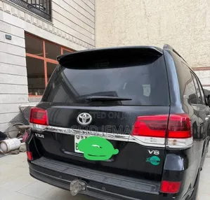 Toyota Land Cruiser 2021 Matt Black