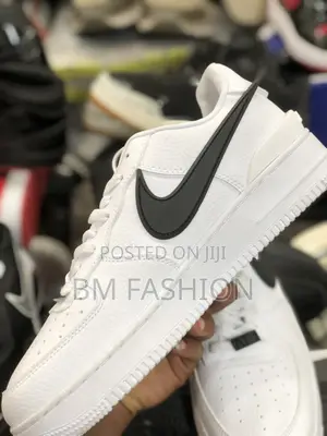 Air Force 1 Nike Black Logo