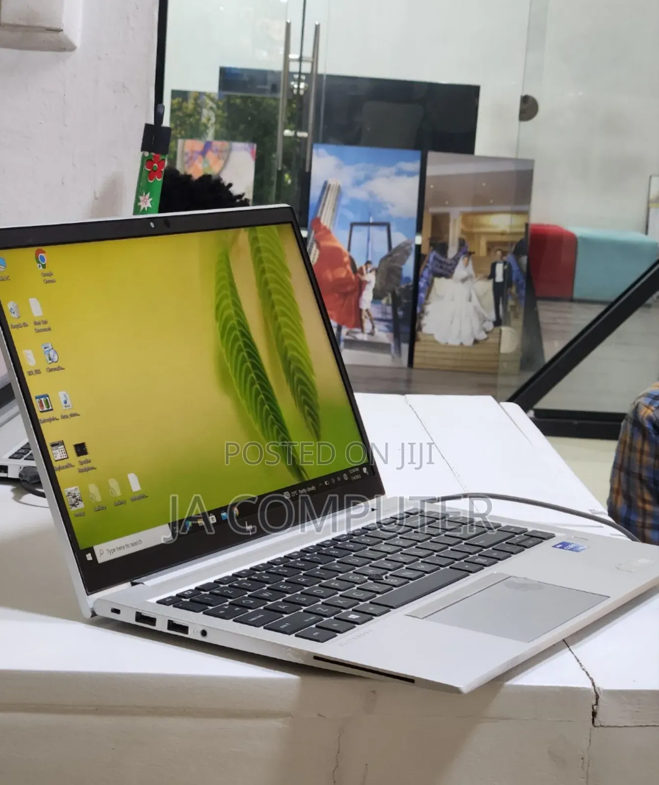 New Laptop HP EliteBook 840 G8 16GB Intel Core I7 SSD 512GB