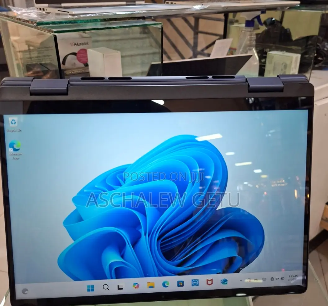 New Laptop Dell Inspiron 15 16GB AMD Ryzen 7 SSD 1T