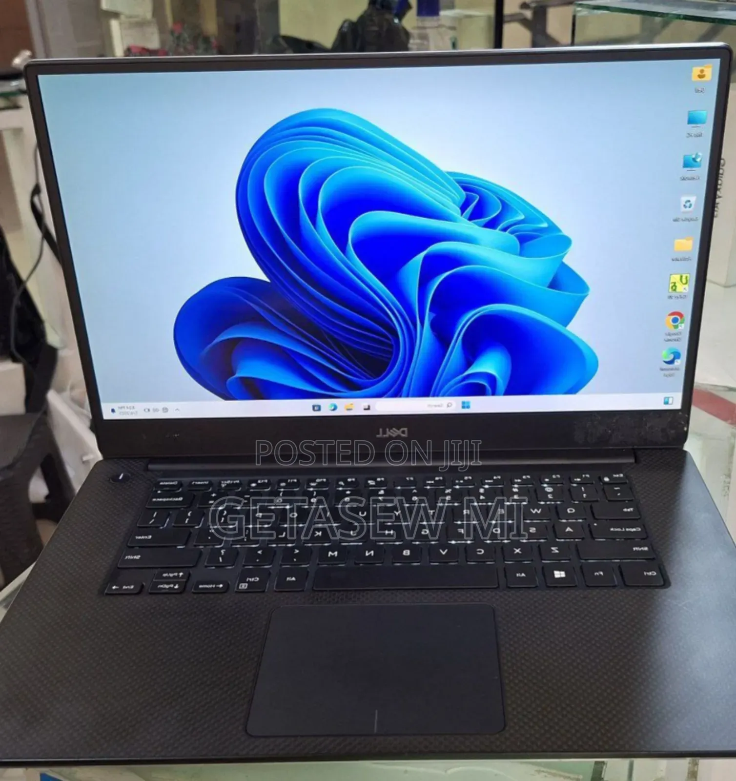 New Laptop Dell Precision 15 5540 16GB Intel Core I7 SSD 512GB