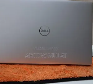 Photo - New Laptop Dell XPS 15 16GB Intel Core I7 SSD 512GB