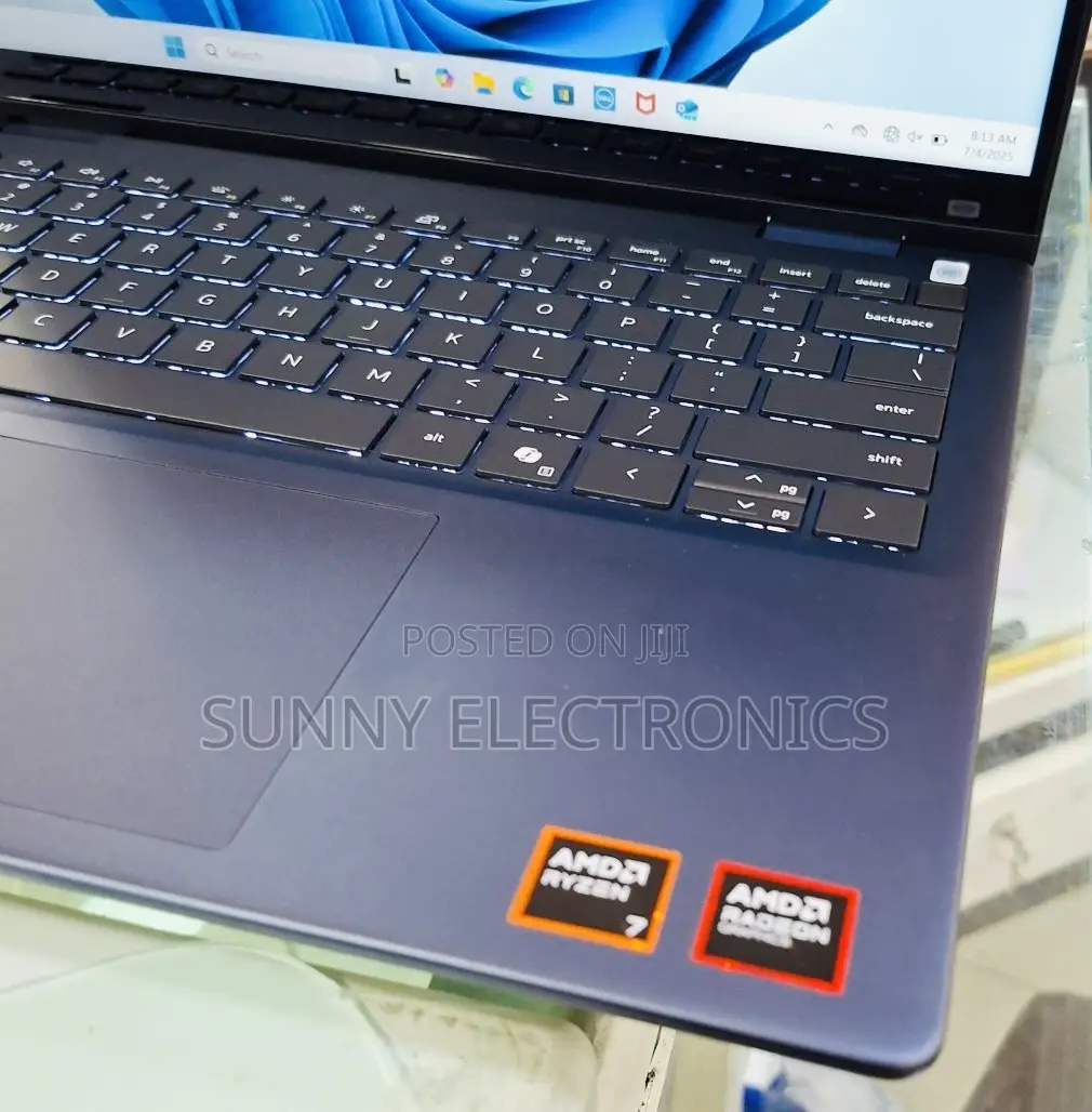 New Laptop Dell Inspiron 14 16GB AMD Ryzen 7 SSD 1T