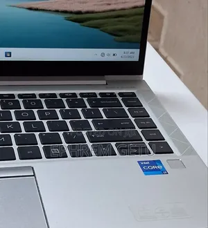 New Laptop HP EliteBook 840 G8 16GB Intel Core I7 SSD 512GB