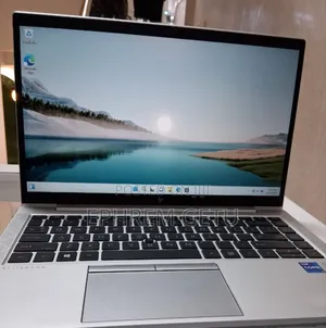 New Laptop HP EliteBook 840 G8 16GB Intel Core I7 SSD 512GB