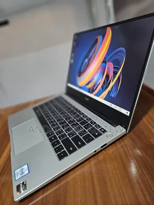 Photo - New Laptop Huawei MateBook HZ-W19 8GB AMD Ryzen 5 SSD 512GB