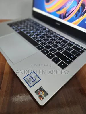 New Laptop Huawei MateBook HZ-W19 8GB AMD Ryzen 5 SSD 512GB