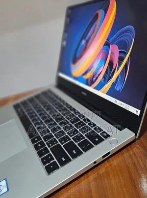 New Laptop Huawei MateBook HZ-W19 8GB AMD Ryzen 5 SSD 512GB