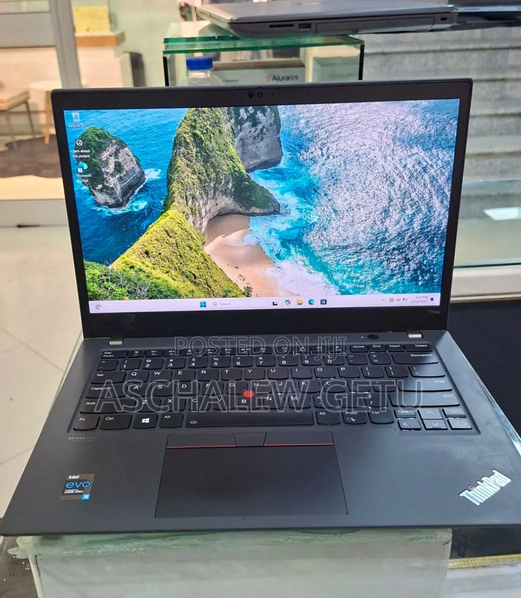 New Laptop Lenovo ThinkPad T14 16GB Intel Core I7 SSD 512GB