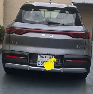 BYD Yuan Up 2025 Gray