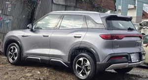 BYD Yuan Up 2025 Gray