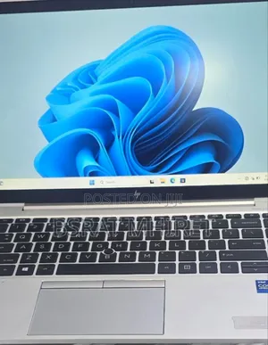 New Laptop HP EliteBook 840 G8 16GB Intel Core I7 SSD 512GB