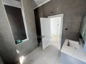 5bdrm House in G+2House, Bole for rent