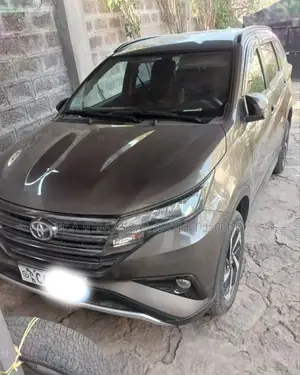 Photo - New Toyota Rush 2023 Gray