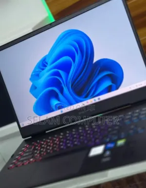 Photo - New Laptop HP Omen 17 16GB Intel Core I7 SSD 512GB