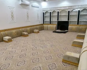 Isam Style Mejles Arabian Design