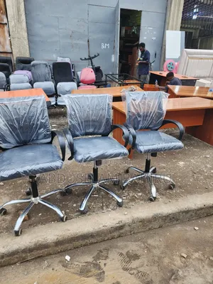 Photo - Office Chairs