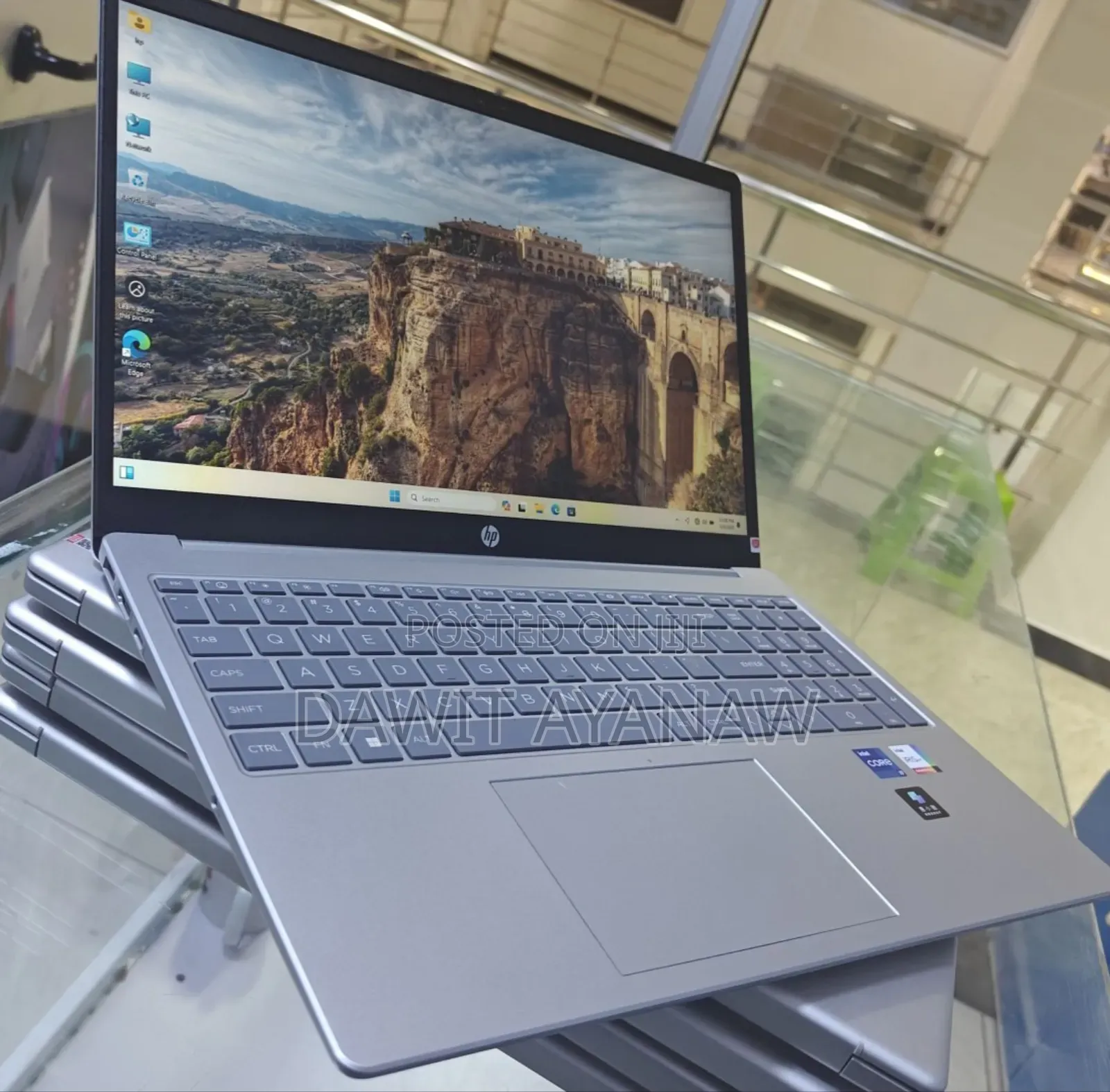 New Laptop HP Stream Notebook 16GB Intel Core I7 SSD 512GB