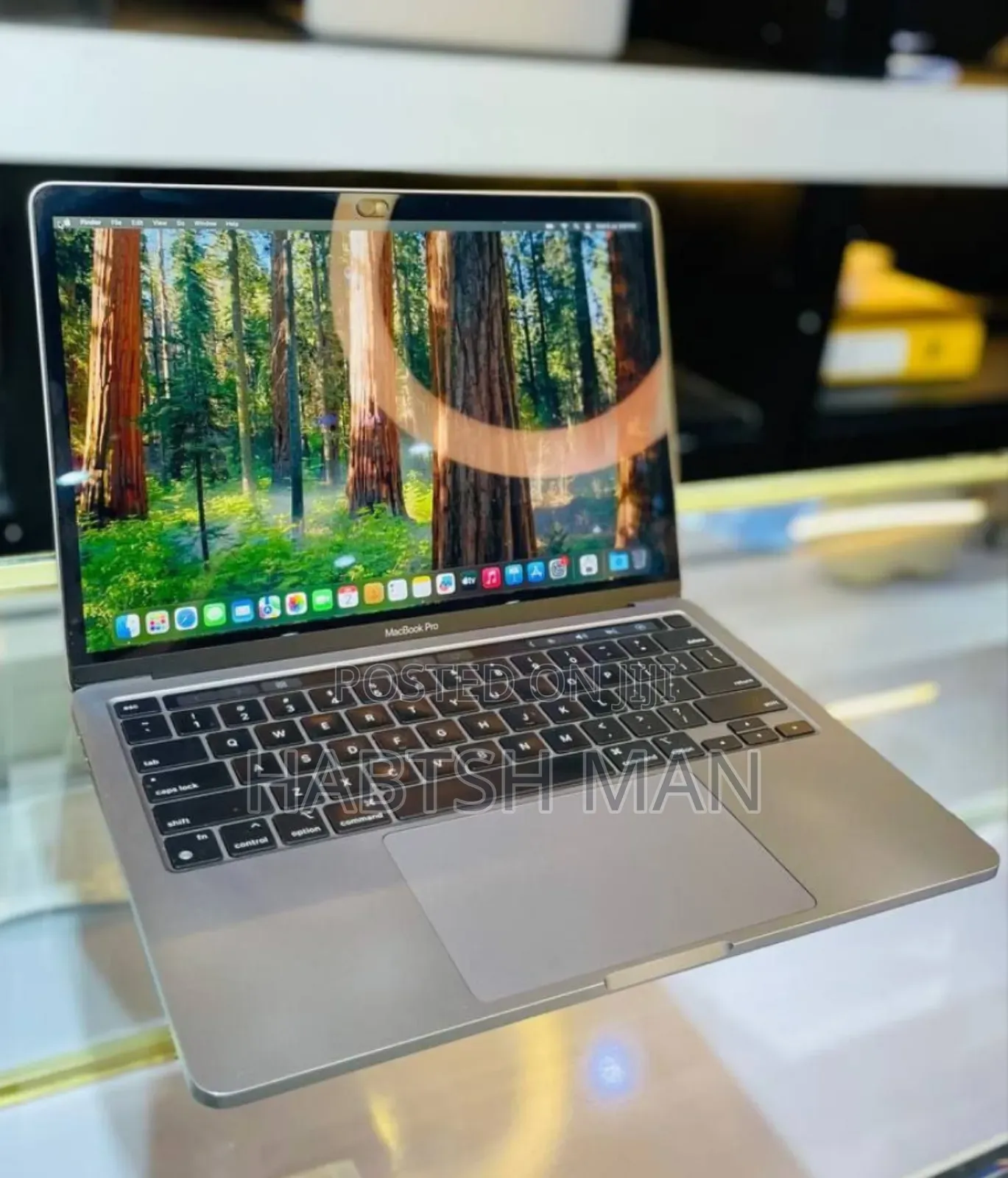 New Laptop Apple MacBook Pro M1 8GB Apple M1 SSD 256GB