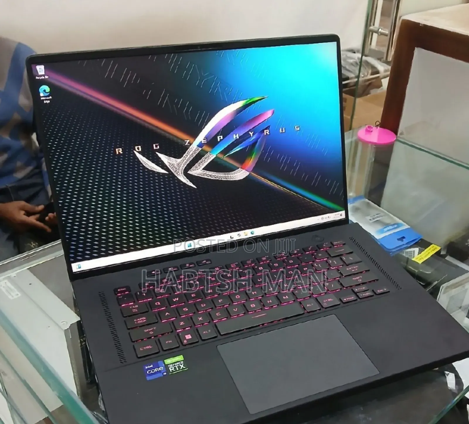 New Laptop Asus ROG Zephyrus G15 16GB Intel Core I9 SSD 1T