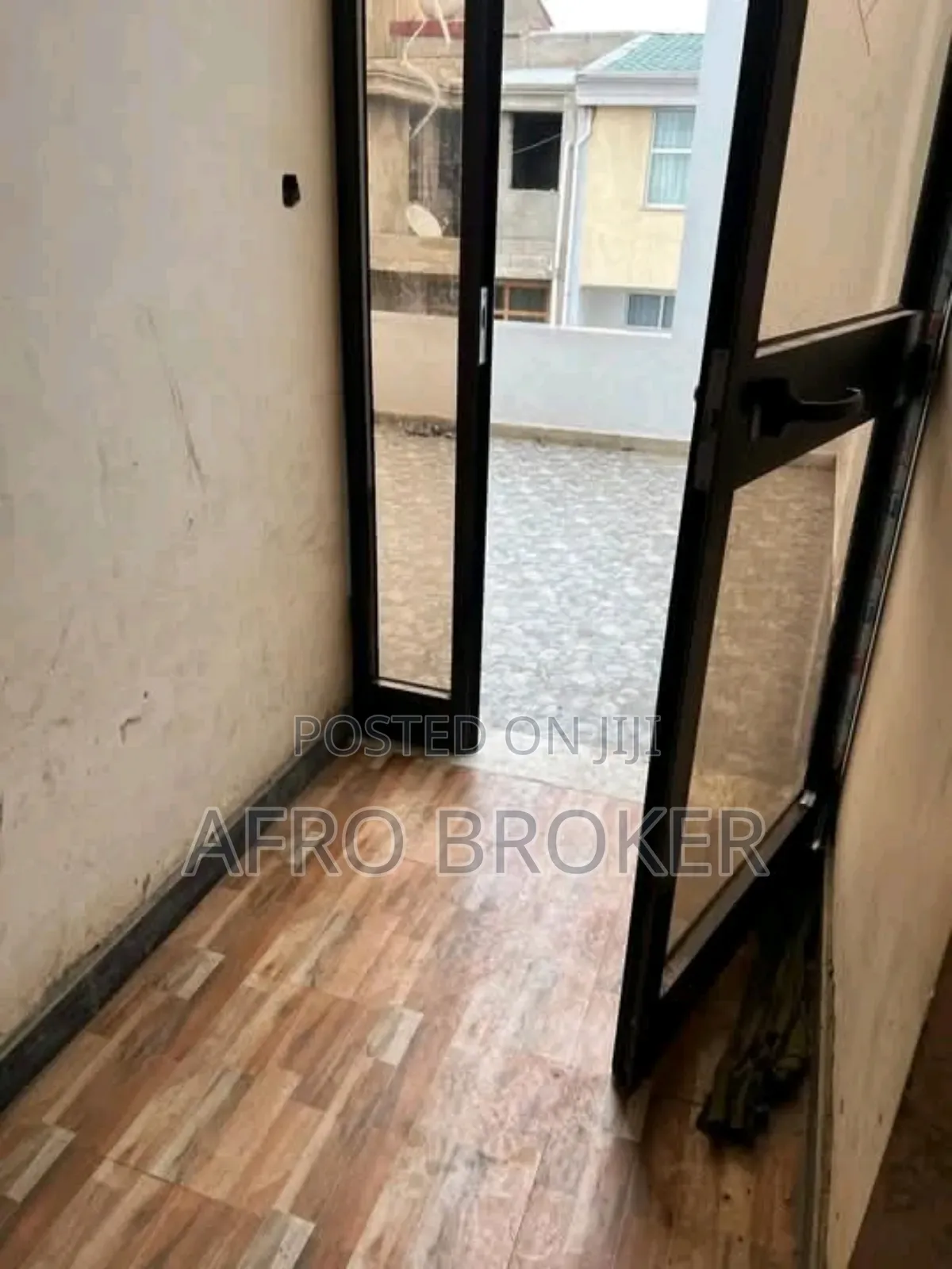 5bdrm House in Kality, Akaky Kaliti for sale