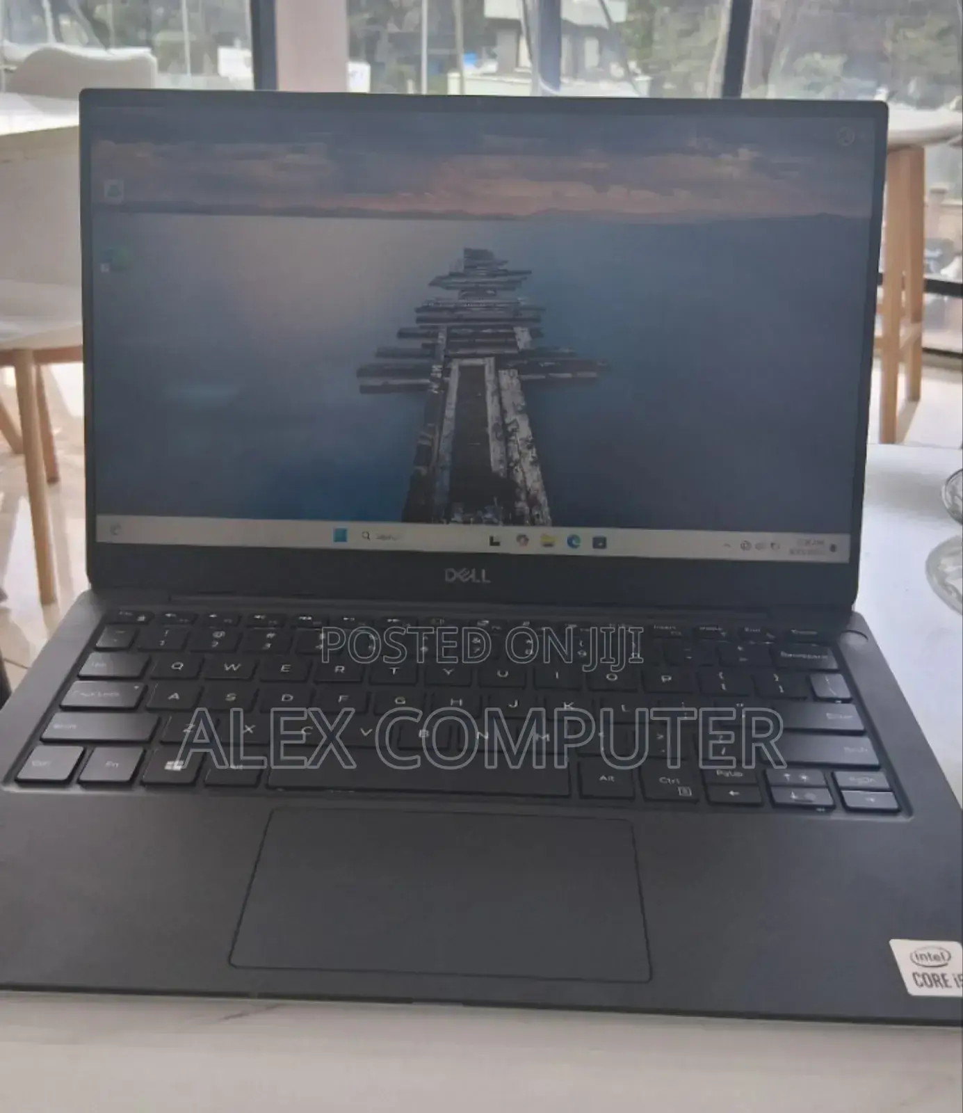 New Laptop Dell XPS 13 8GB Intel Core I5 SSD 512GB