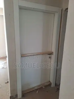 ክራውን ዶር (Engineered Wooden Door)