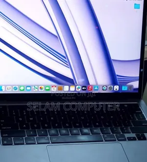 New Laptop Apple MacBook Pro 2022 M2 8GB Intel Core M2 SSD 256GB