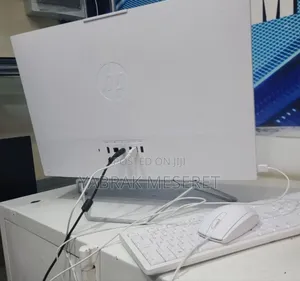 New HP 200 G4 22 All-in-One 8GB Intel Core I5 SSD 512GB