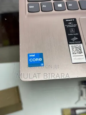 New Laptop Lenovo Ideapad 3 8GB Intel Core I3 SSD 256GB