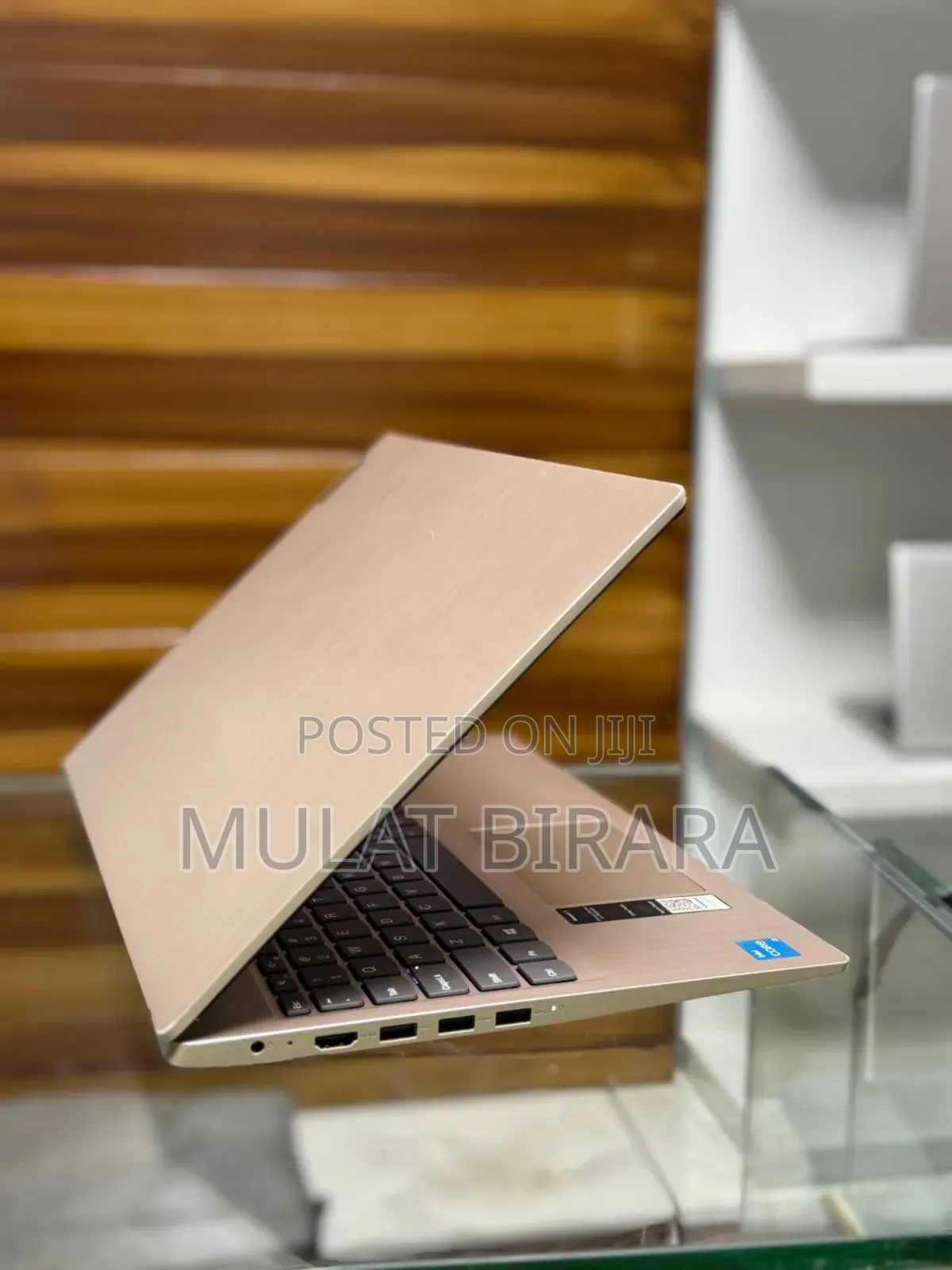 New Laptop Lenovo Ideapad 3 8GB Intel Core I3 SSD 256GB