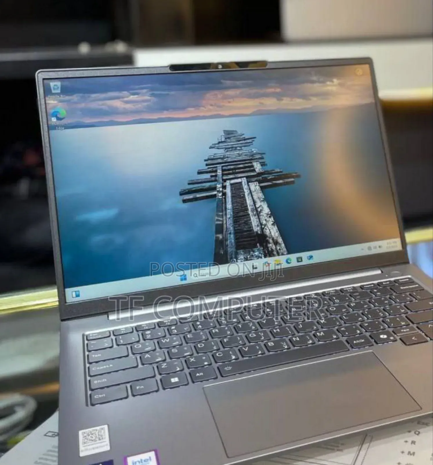 New Laptop Lenovo Thinkbook 14 24GB Intel Core Ultra 7 SSD 512GB