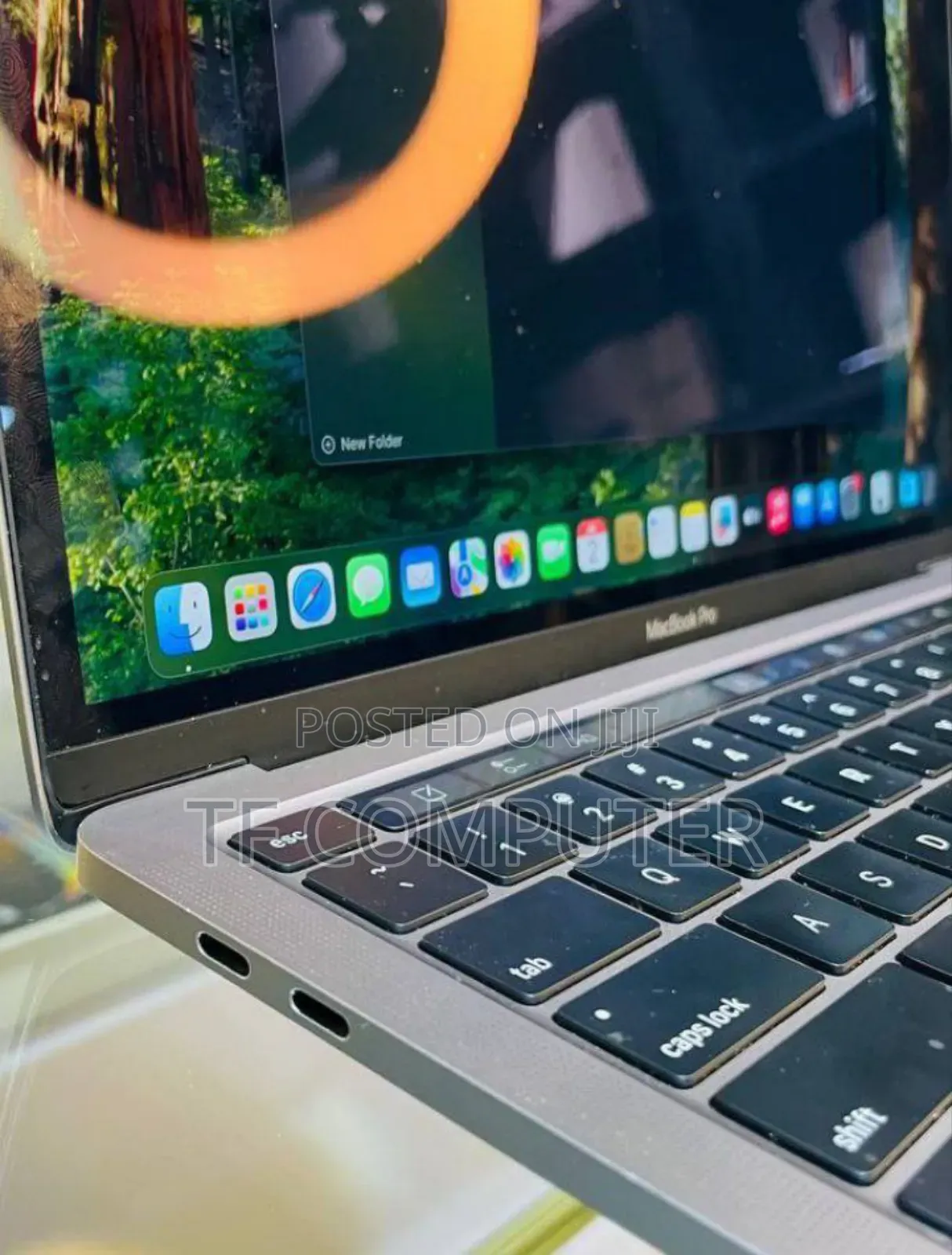 New Laptop Apple MacBook Pro M1 8GB Apple M1 Pro SSD 256GB